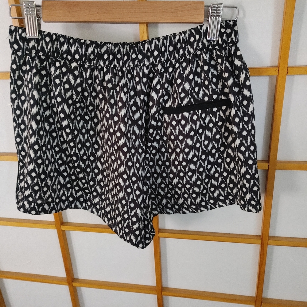 Shorts, Zara basic, Large, black&white